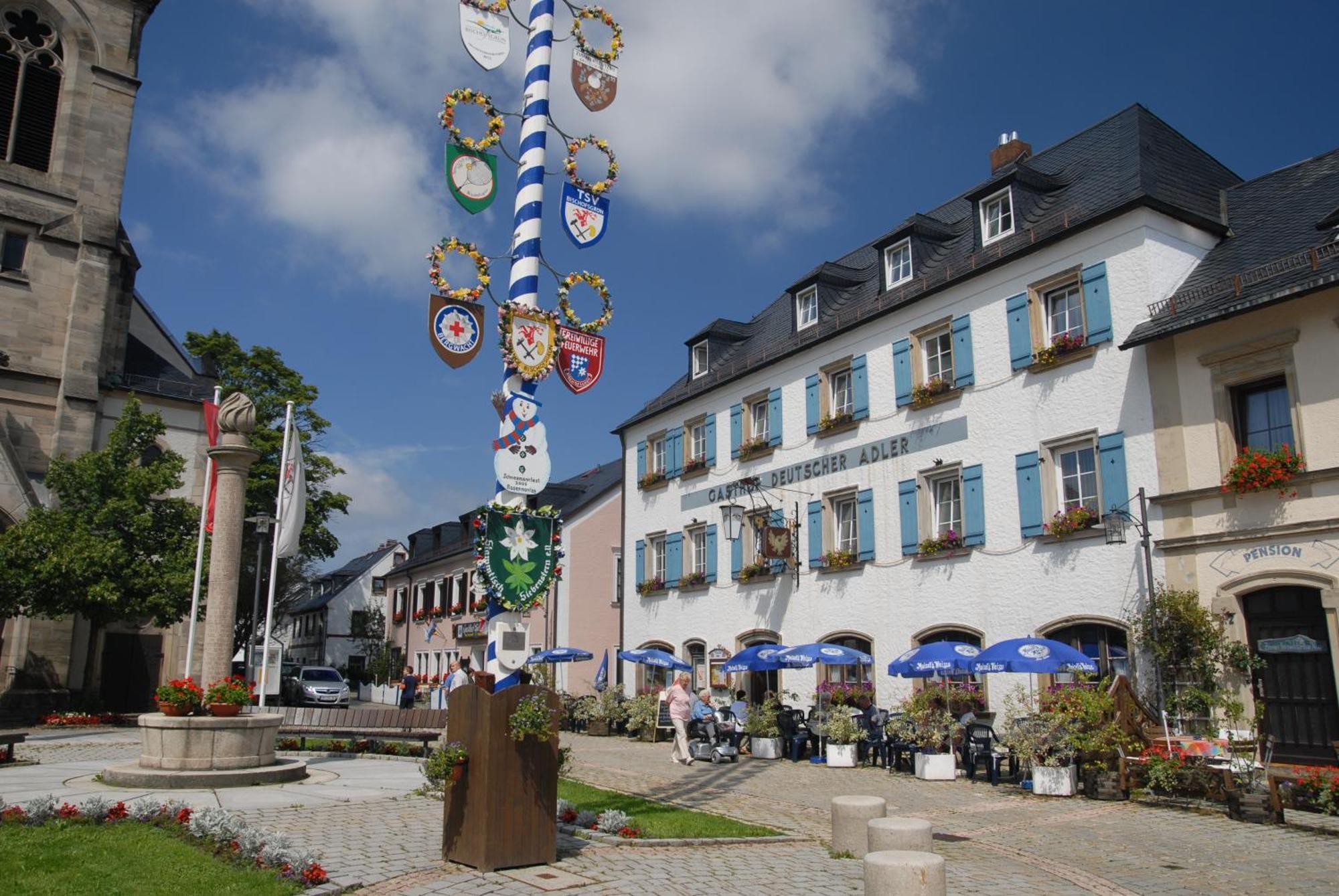 Gasthof Deutscher Adler Und Hotel Puchtler Bischofsgrün Exterior foto